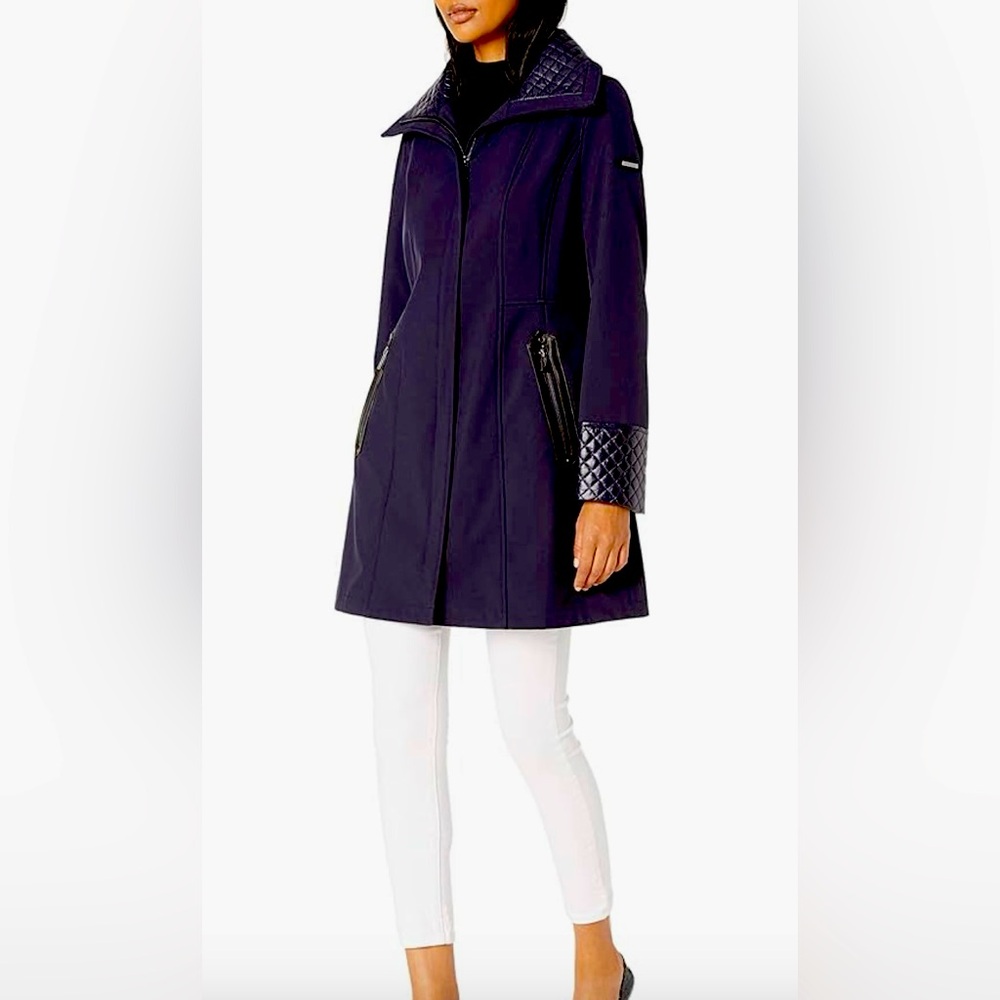 VIA SPIGA Women's Soft Shell Quilted Jacket W/Nylon Wing Collar Size M